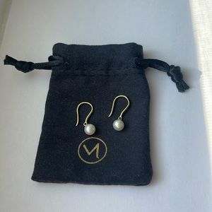 Mejuri Fishhook Pearl Dangle Earrings 14k Yellow Gold